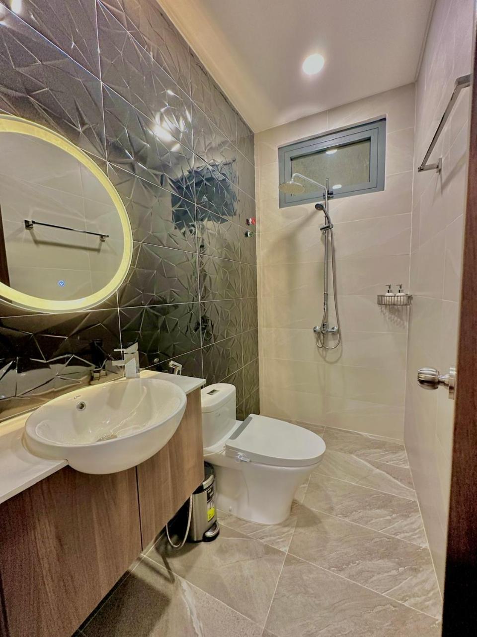 Vin Hotel Vĩnh Long المظهر الخارجي الصورة