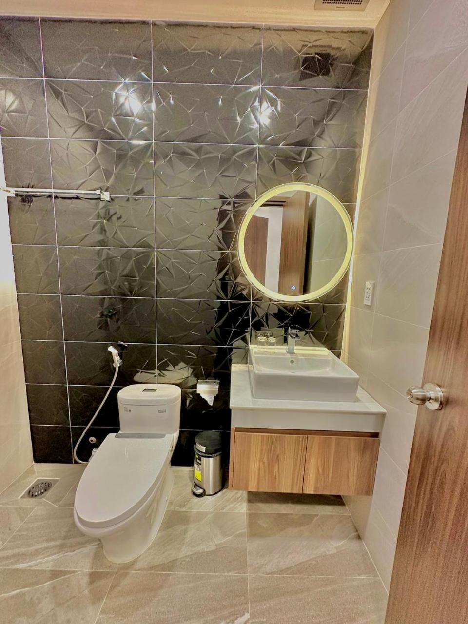 Vin Hotel Vĩnh Long المظهر الخارجي الصورة